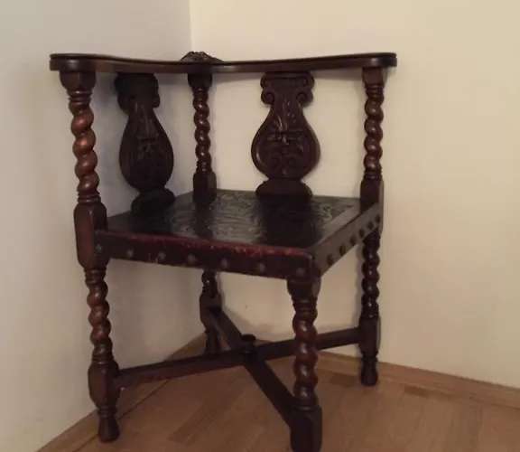 Exquisites Gartenapartment In Eleganter Jugendstilvilla דירה *