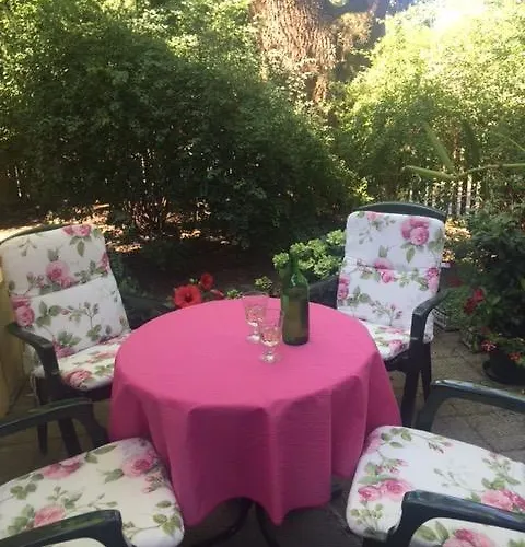 דירה Exquisites Gartenapartment In Eleganter Jugendstilvilla *